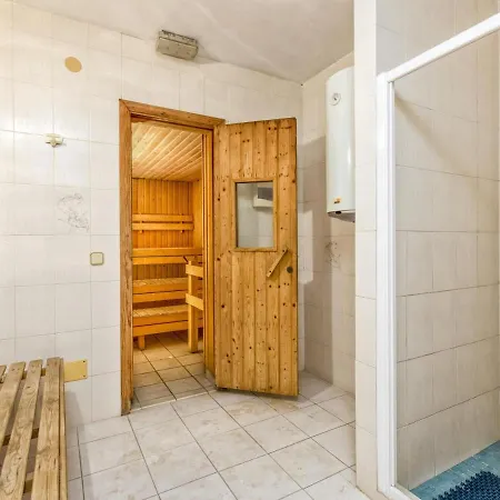 Beachfront Penthouse With Spectacular Sea Views Fuengirola