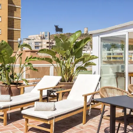 Apartment Beachfront Penthouse With Spectacular Sea Views