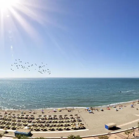 Apartment Beachfront Penthouse With Spectacular Sea Views