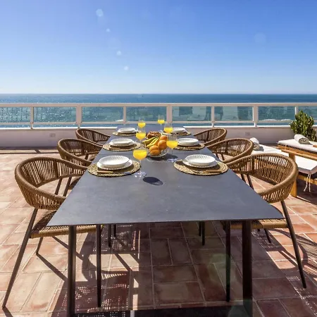 Beachfront Penthouse With Spectacular Sea Views Apartment *