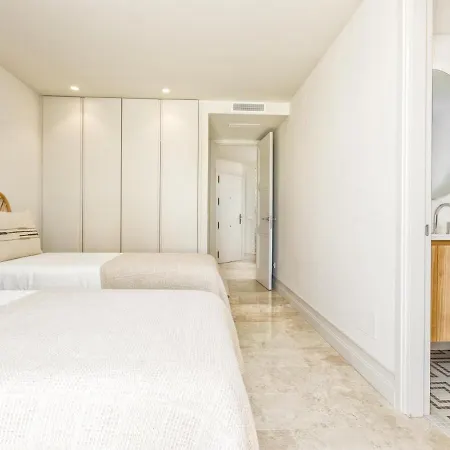 Beachfront Penthouse With Spectacular Sea Views Apartment *